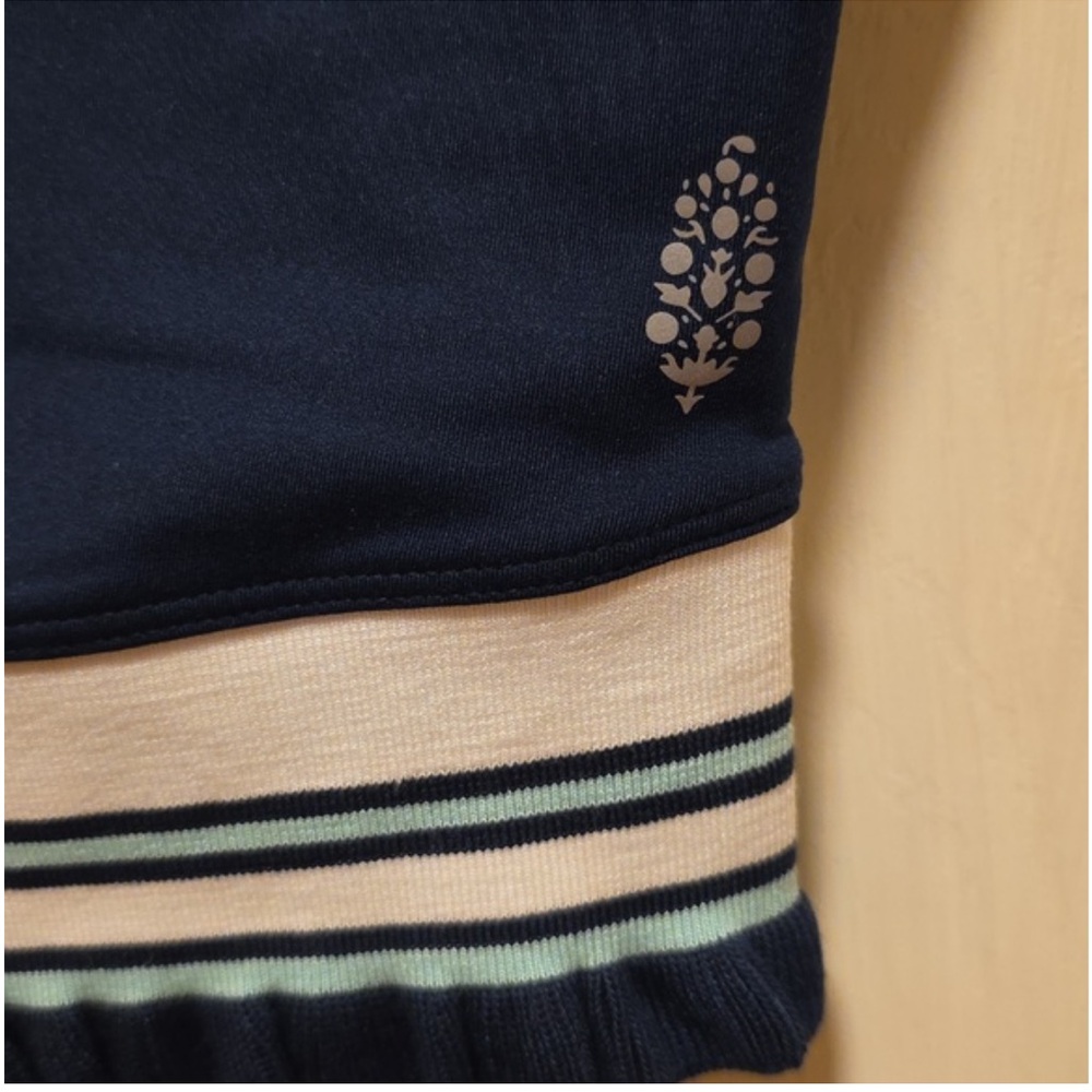 FREE PEOPLE Time Out Low Scoop Tank - Midnight Navy Retail $58 NWOT - Picture 5 of 6